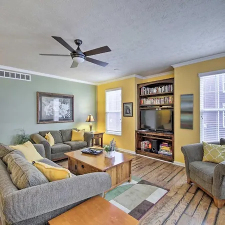 Arts And Design District Condo Steps To Monon Trail